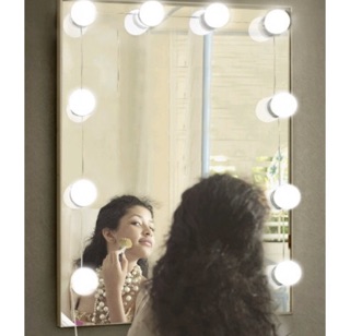 ĐÈN LED TRANG TRÍ GƯƠNG SANG TRỌNG
