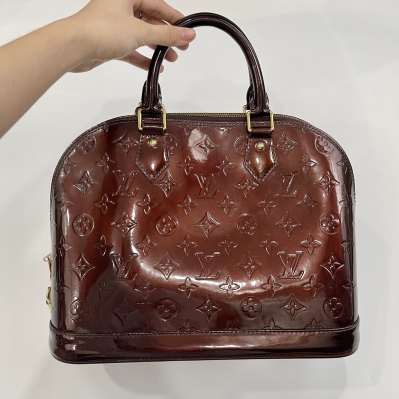 Túi Lv alma vernis PM màu đỏ chính hãng