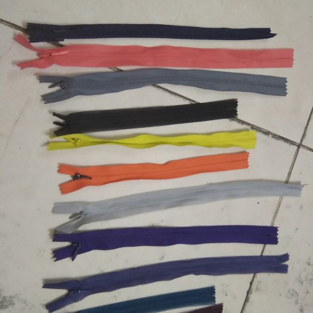 1 lạng khoá giọt lệ ngắn