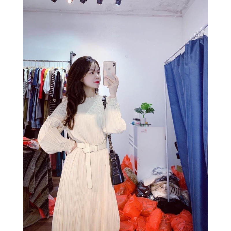 Váy suông dập ly kèm belt da