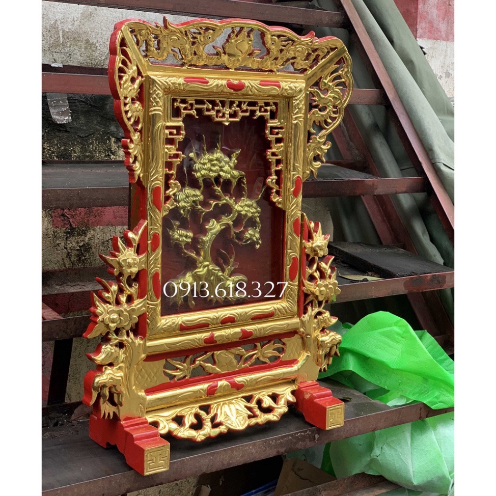 Giá Gương Thờ Cây Tùng Sơn Son Gỗ Mít Cao 71cm