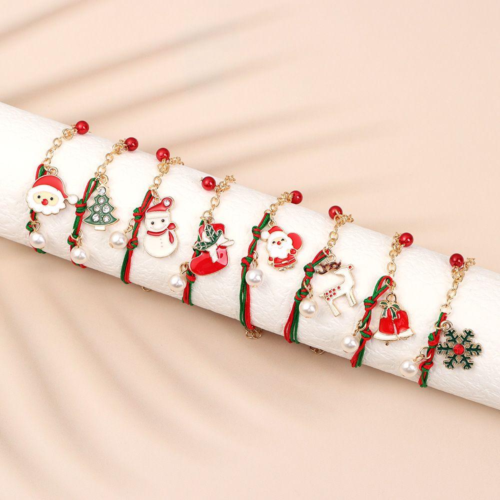 Vòng Tay Dây Thừng Phối Mặt Hình Ông Già Noel Dễ Thương