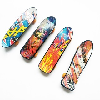 Ván trượt ngón tay mini giải trí