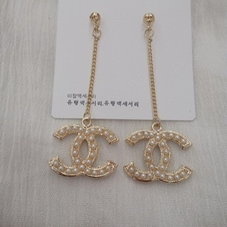 Bông tai hiệu đính hạt tòn ten