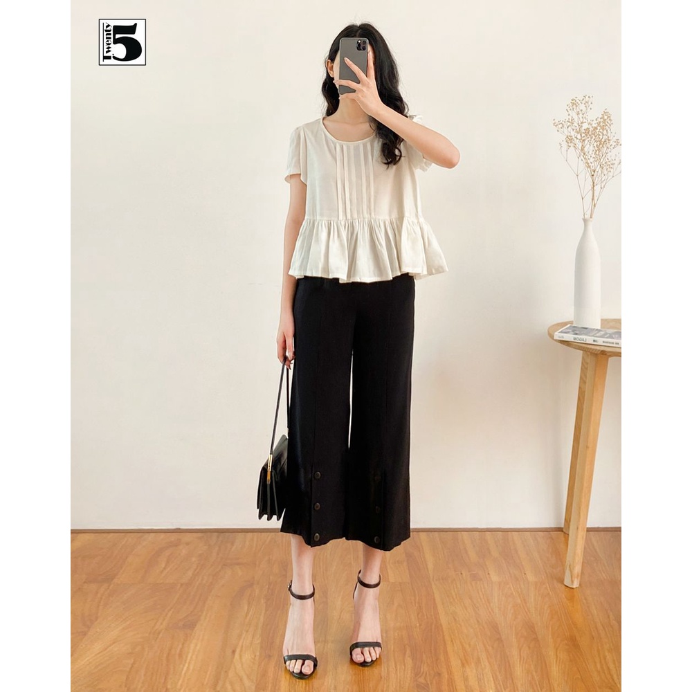 Quần vải nữ công sở suông rộng lửng gấu cài cúc Twentyfive N632