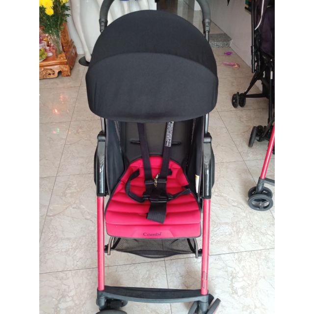 Xe đẩy combi f2 cao cấp