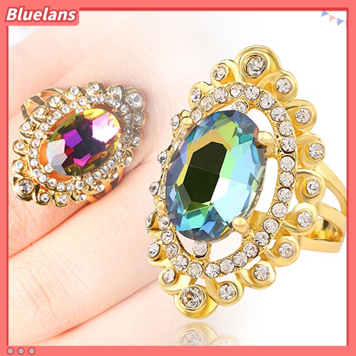 Nhẫn hình elip đính đá màu cầu vồng