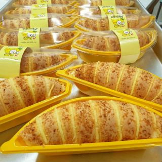 Hộp đựng bánh chuối kèm tem (chục)