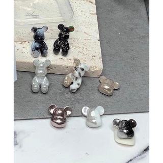 khuôn gấu bearbrick
