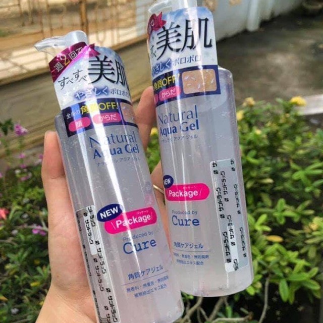 Gel tẩy tế bào chết Cure Natural Aqua