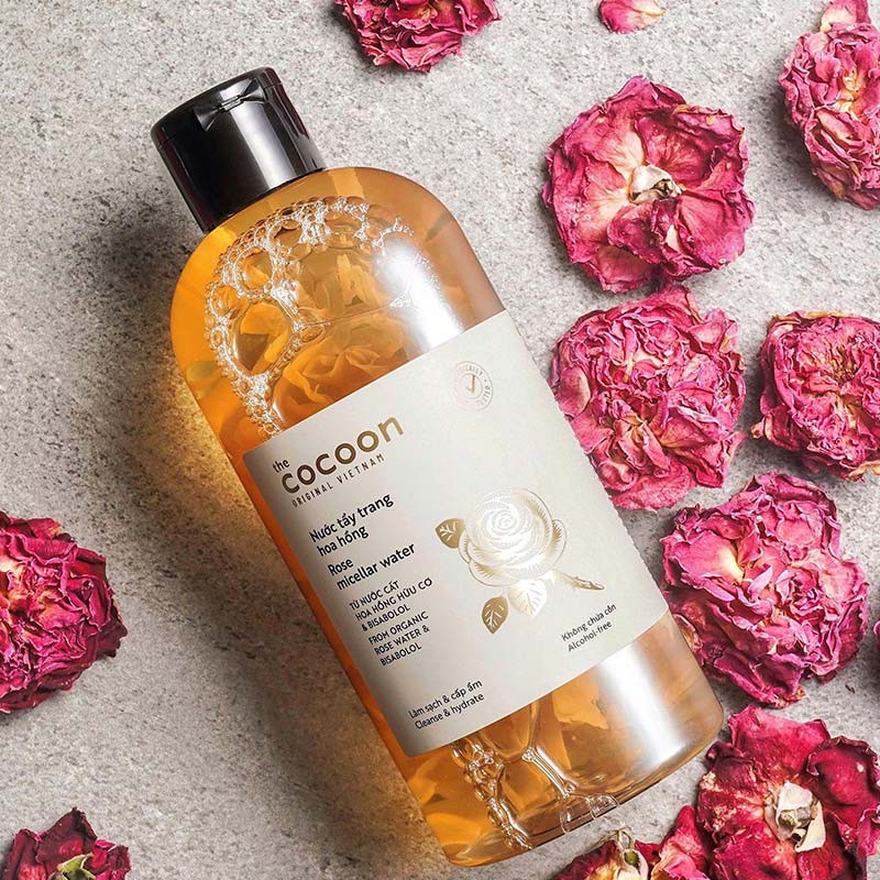 Nước tẩy trang Hoa hồng Cocoon dịu nhẹ & cấp ẩm dành cho da khô 140ml/ 500ml