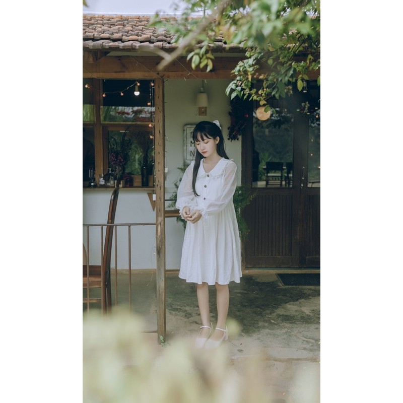 Đầm babydoll tay lưới phồng cổ ren Chamomile Dress