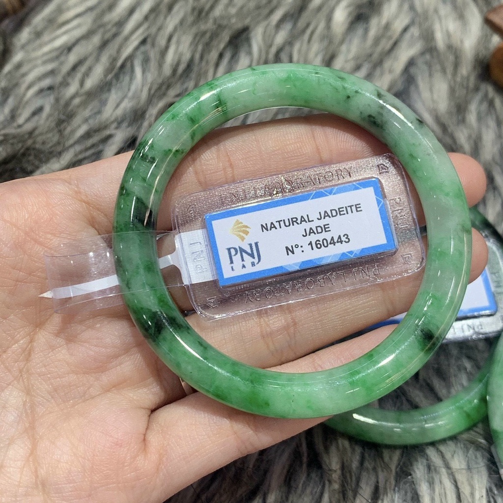 Vòng Kiềng Cẩm Thach Phỉ Thúy Bản Tròn Size 51-55mm