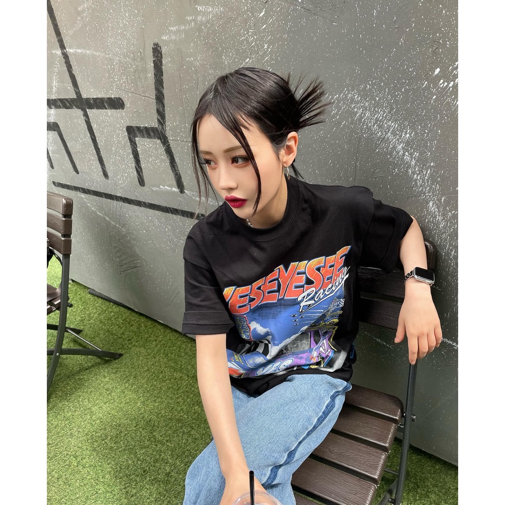 Áo Thun Vintage Racing Yeseyesee Tay Lỡ Unisex - Đen/Trắng Cổ Tròn | Blackwork