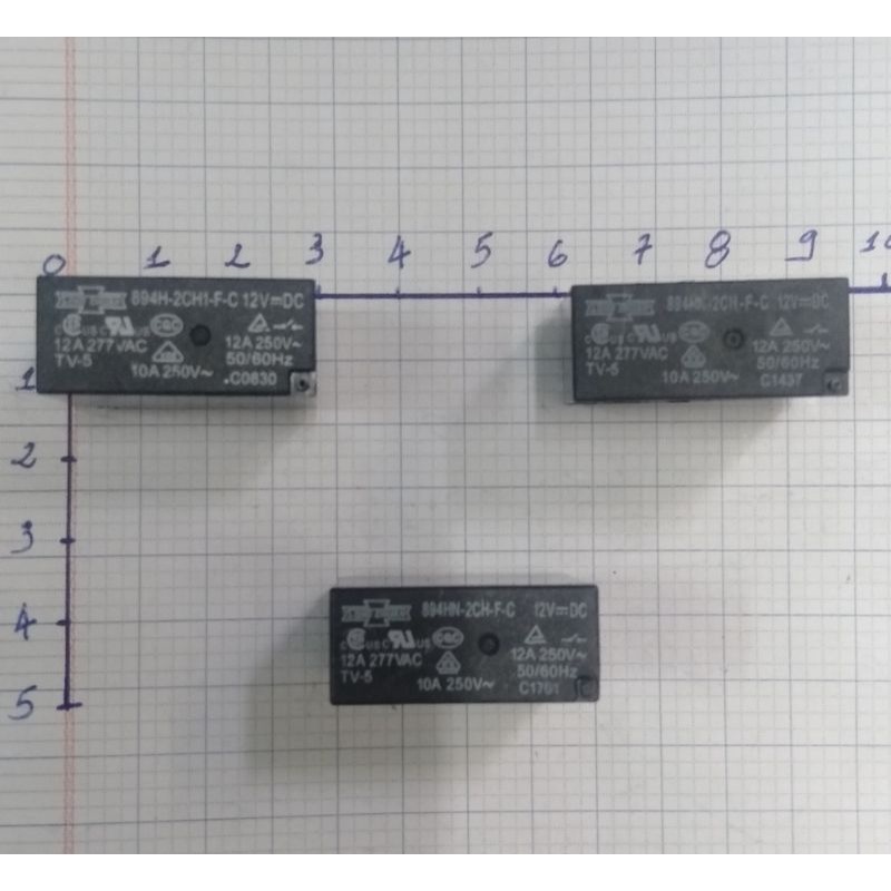 Relay / Rơle / Rờ le /  12VDC / 12A / 8 Chân