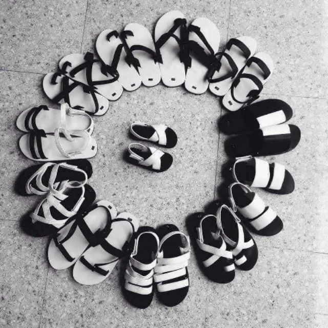Sandal thiết kế
