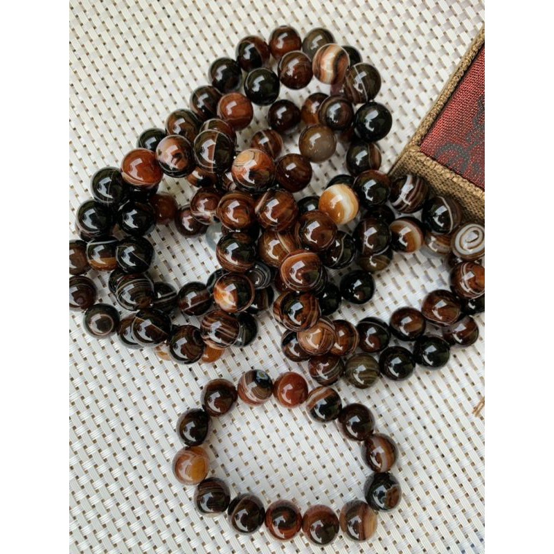 Vòng tay mã não vân