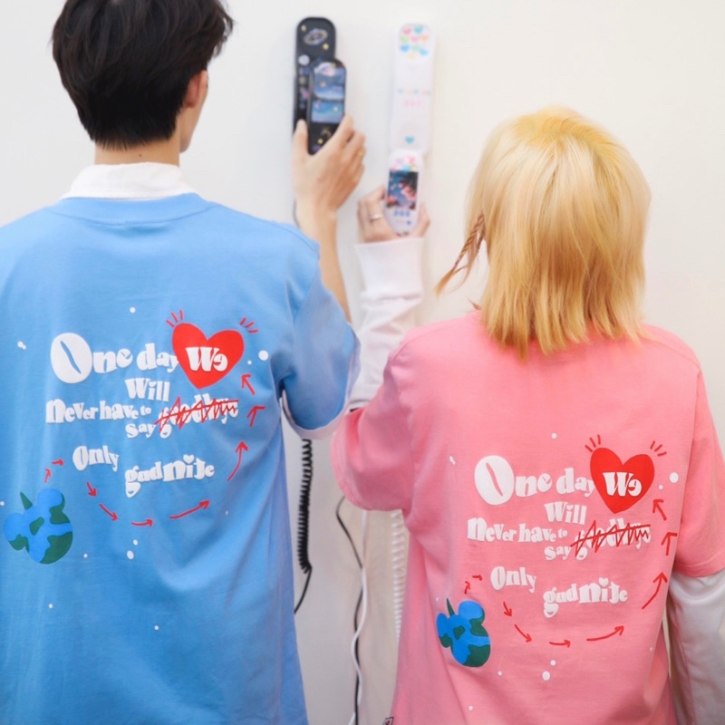 Áo Thun Uncover Love Phone Màu Xanh | BigBuy360 - bigbuy360.vn