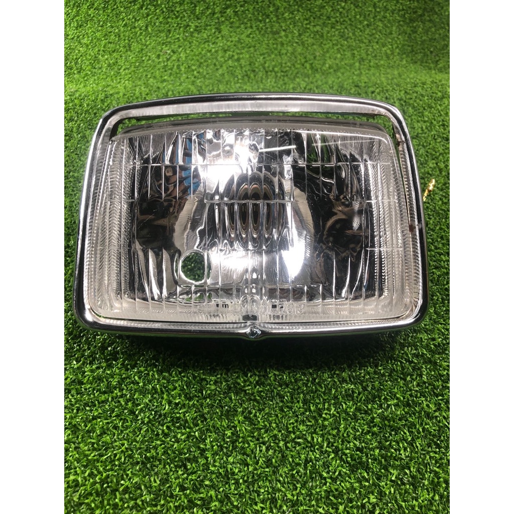 BỘ ĐÈN PHA XE CÚP 82 - LẮP CHO XE NHẬT VÀ TẦU