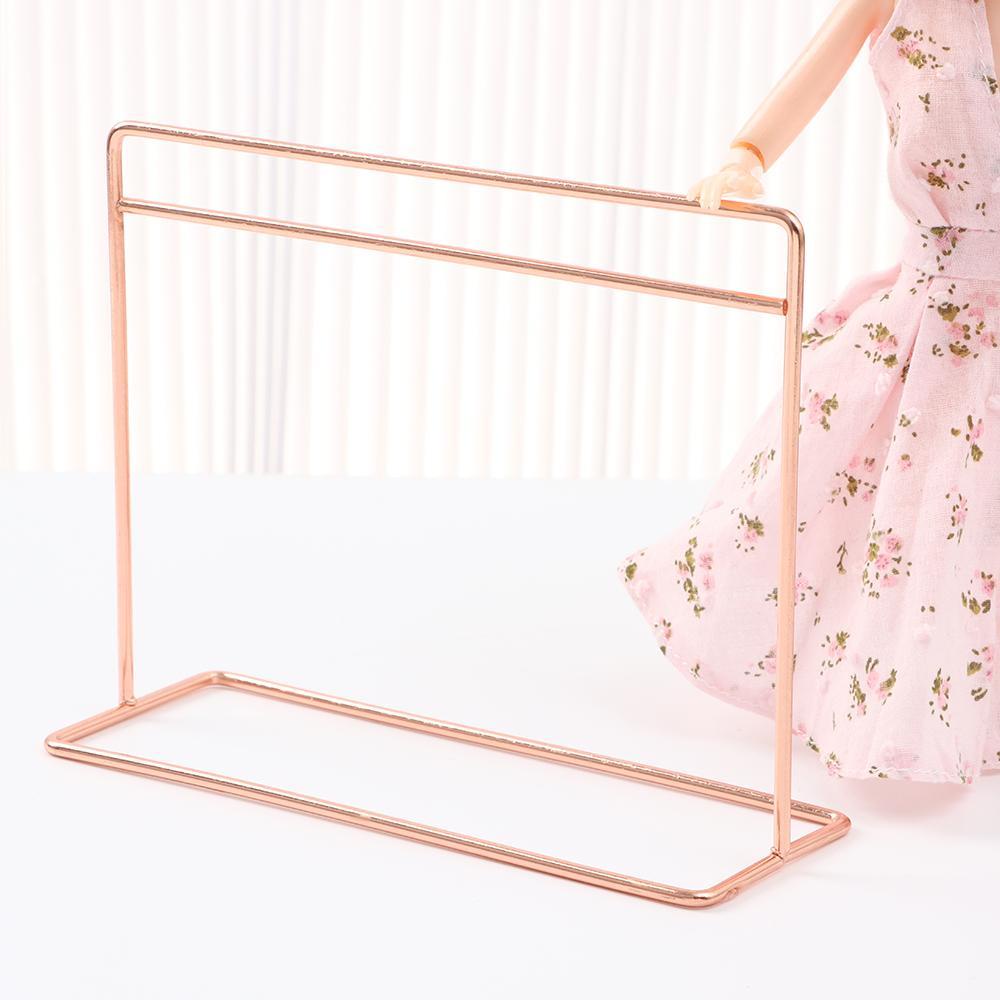 Móc Treo Quần Áo Búp Bê Tiện Dụng