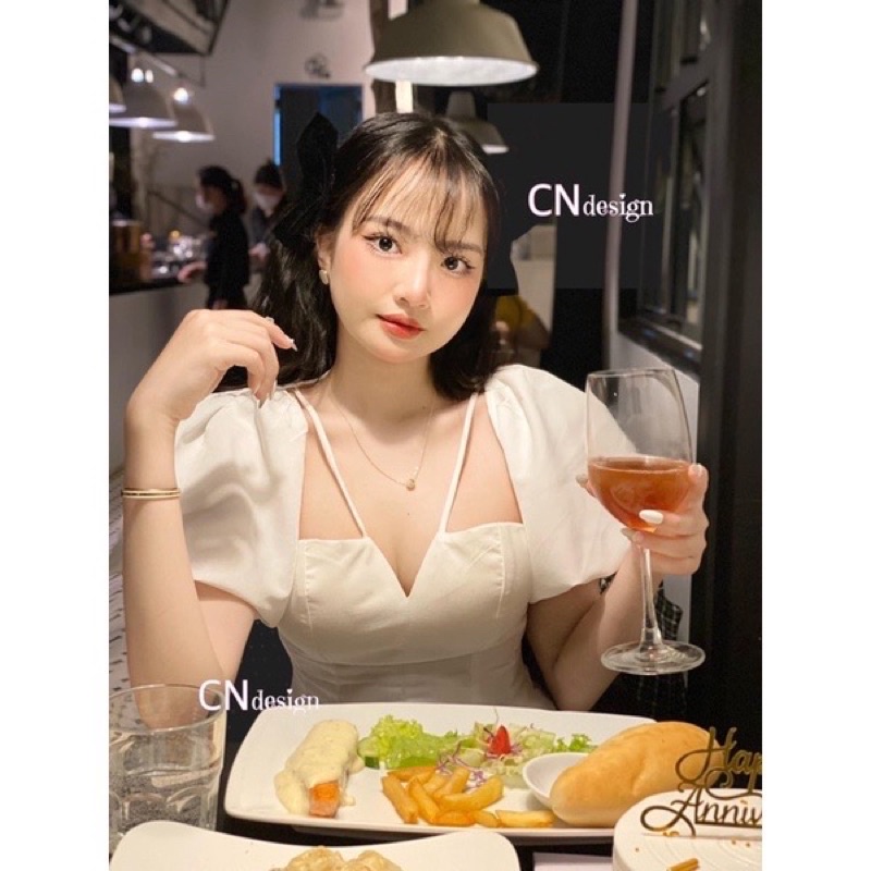 Áo tay bồng xoè dây buộc