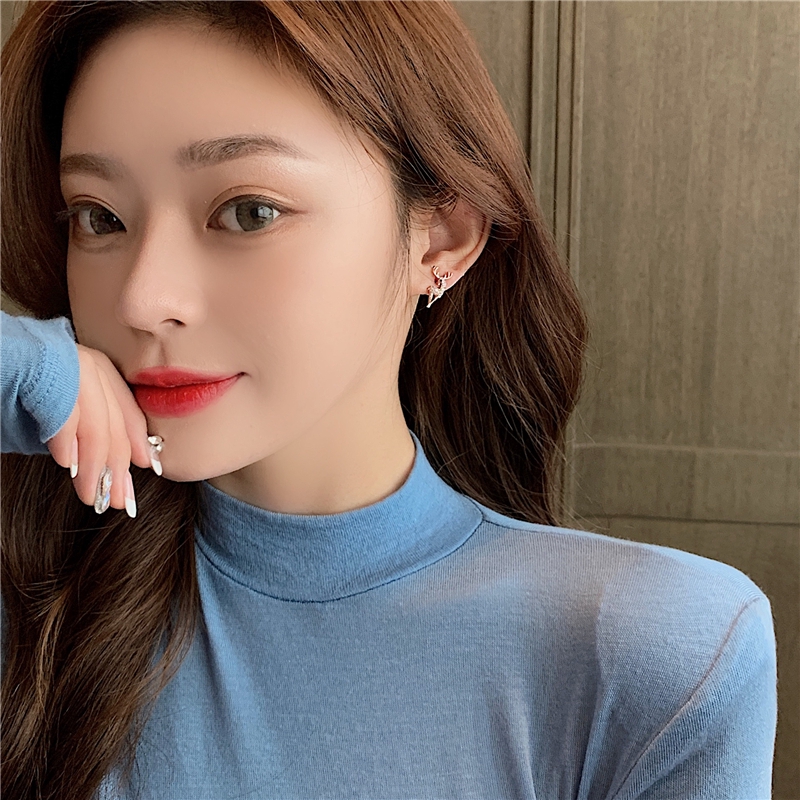Khuyên Tai Hình Tuần Lộc Giáng Sinh Đính Đá Lấp Lánh Dễ Thương Phong Cách Hàn Quốc