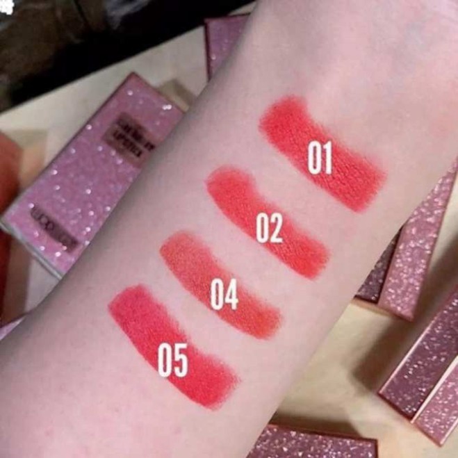 Son thỏi WodWod Star Hollow Lipstick vỏ nhũ ánh kim siêu sang