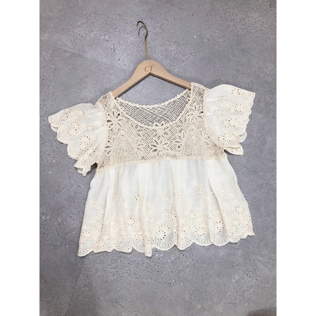 Áo ren hoa thô xinh xắn