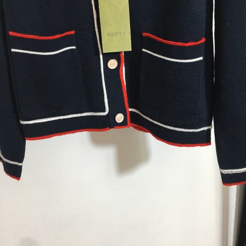 Mua áo nữ len đan dài tay tối màu khoá khắc chữ G đôi logo gucci GC gg ...