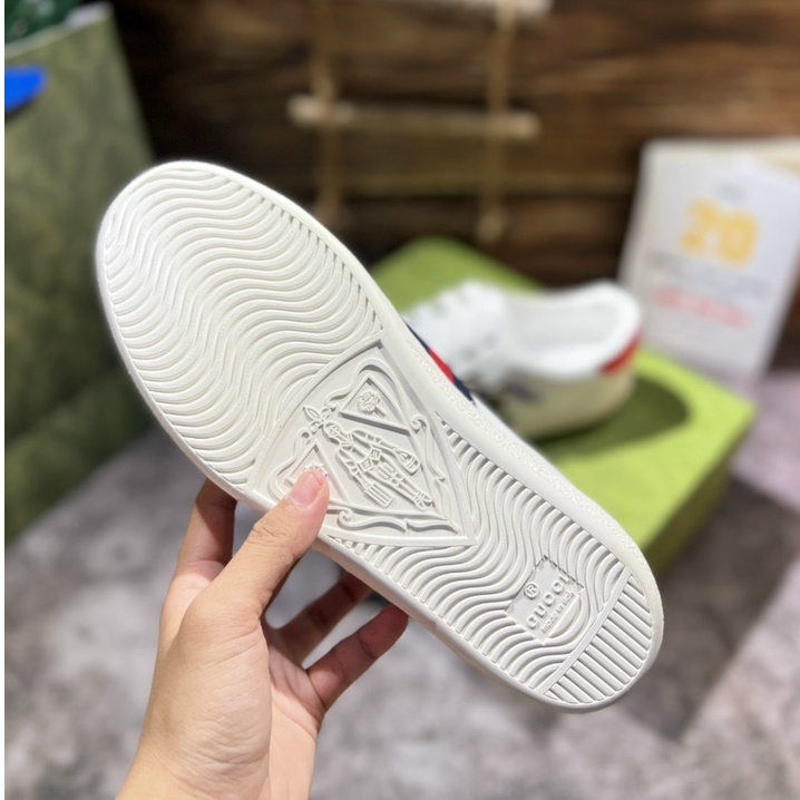 Giày Thể Thao Gucci Embroidered Sneaker, Gucci Rắn Full Phụ kiện.