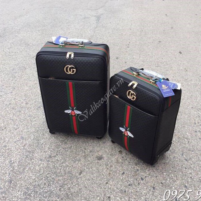 VALI KÉO GUCCI size 18