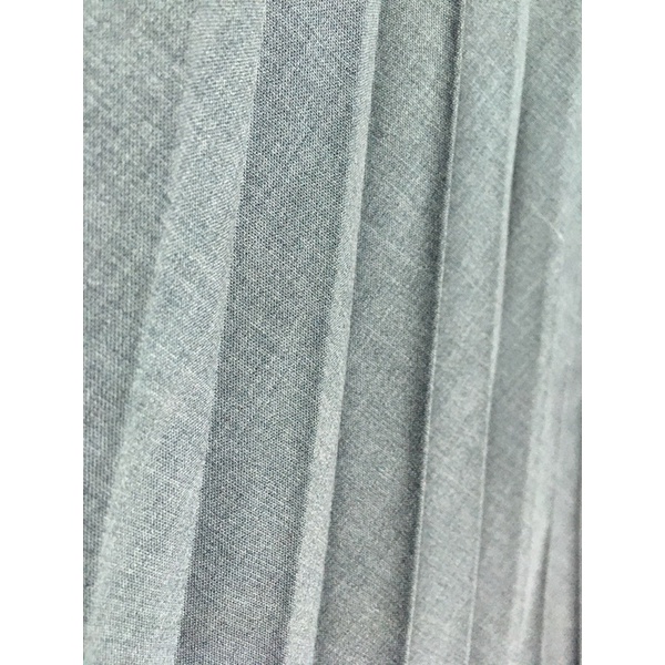 Chân váy xếp ly uniqlo size 14