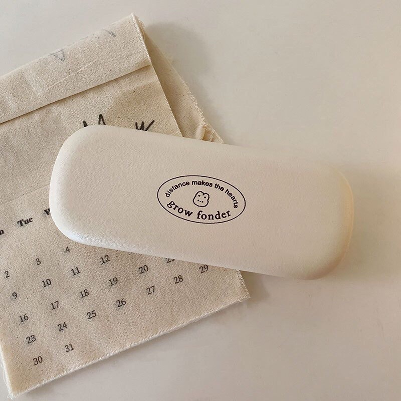 Hộp đựng kính hoạt hình dễ thương bằng da Pu giá rẻ