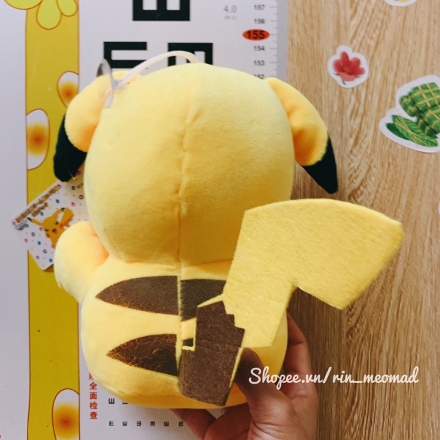 Gấu bông Pikachu tai cụp