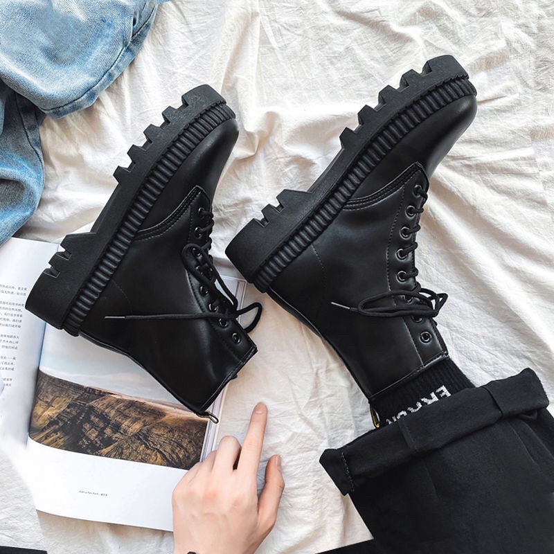Order Boots nam phong cách Ulzzang mới nhất thu đông | BigBuy360 - bigbuy360.vn