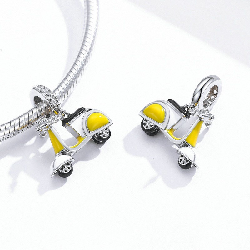 Charm bạc H.A.S hình xe vespa vàng - Hạt charm bạc thời trang