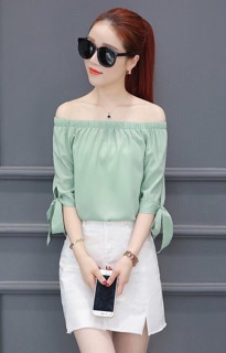 Áo trễ vai tay nơ