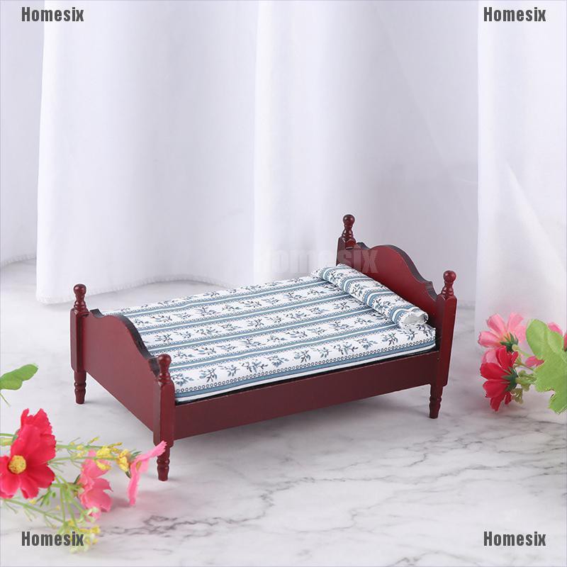 [HoMSI] 1:12 Dollhouse Miniature Wooden Bed With Pillow Furniture Model Toy Doll Decor SUU