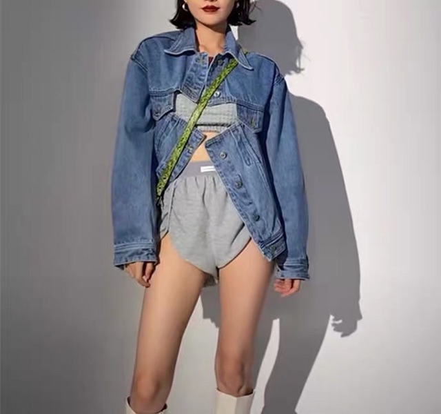 Áo khoác jeans cut- off kiểu độc lạ unisex BAO CHECK