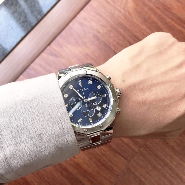 Đồng hồ nam hiệu Bulova