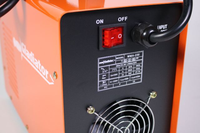 Máy hàn điện tử Gladiator, mã MMA-250