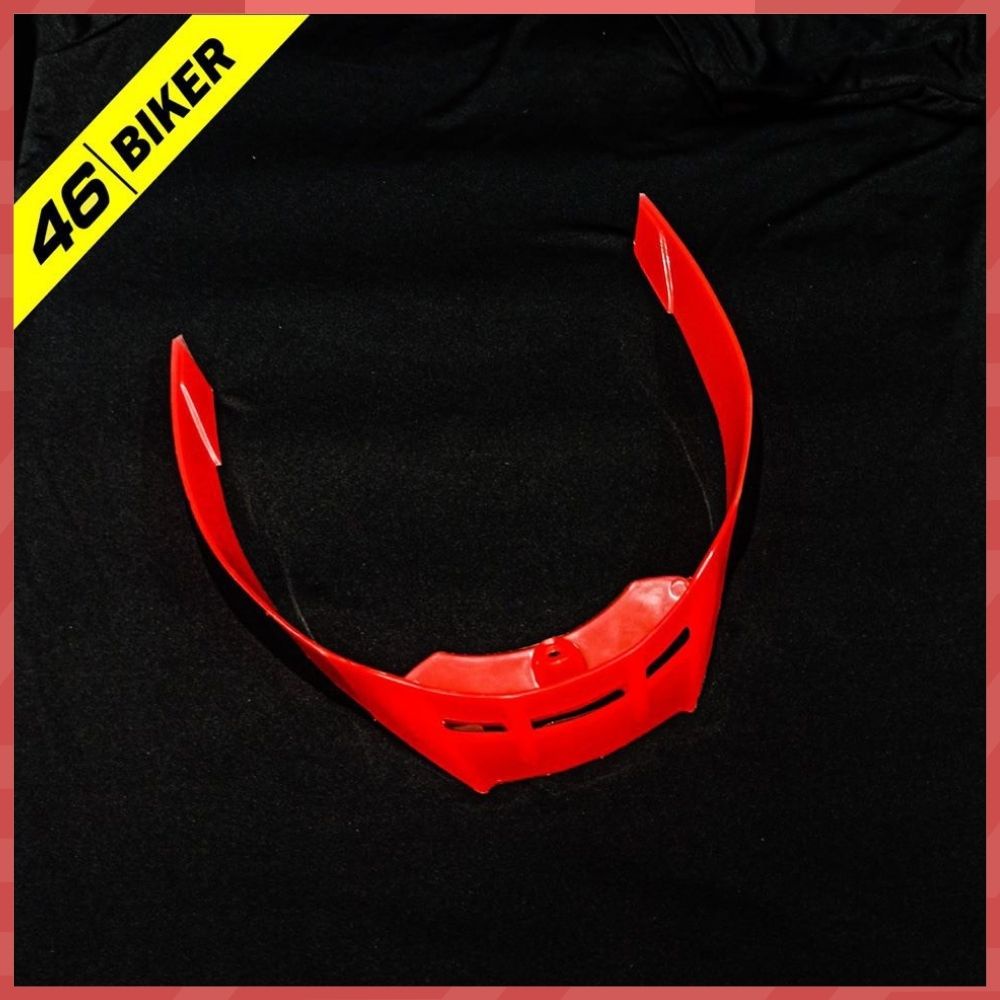 Đuôi gió nhựa găn nón hảo hiểm + ốc