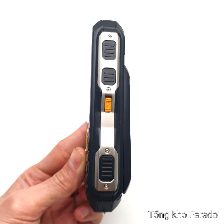 Điện thoại 2 SIM C1 - Pin siêu khủng