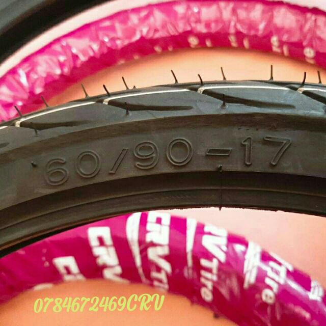 Cặp vỏ CRV trước 60-90 sau 70-90 gai như hình. Gắn cho tất cả các loại xe.