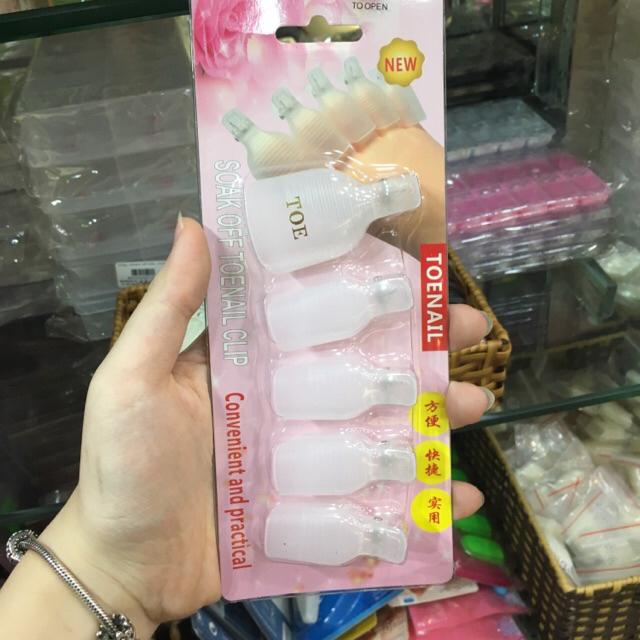 Kẹp ủ tháo gel tay chân  nhỏ gọn , siêu sịn chất nhựa tiện lợi , chuyên dụng cho thợ nail , Màu sắc đa dạng.