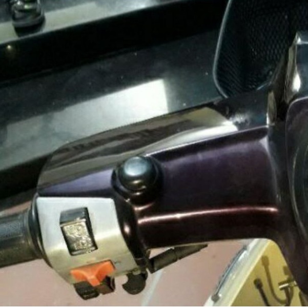 Núm chân gương dream wase giá 1 cặp .xmv