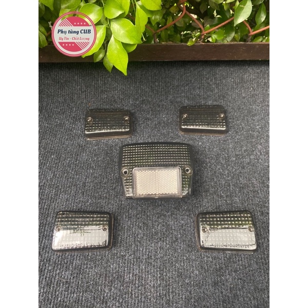 Bộ chụp hậu và xi nhan màu khói cho cub 82-84-DD hàng gia công