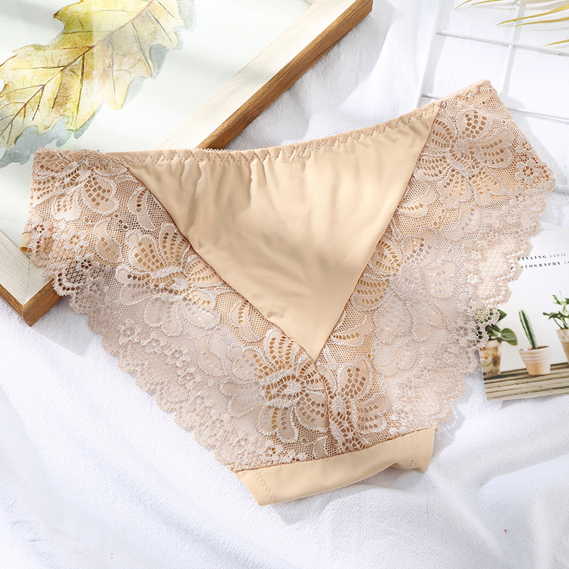 Quần lót LEVAO eo giữa kiểu ren rỗng nhìn thấu gợi cảm cho nữ