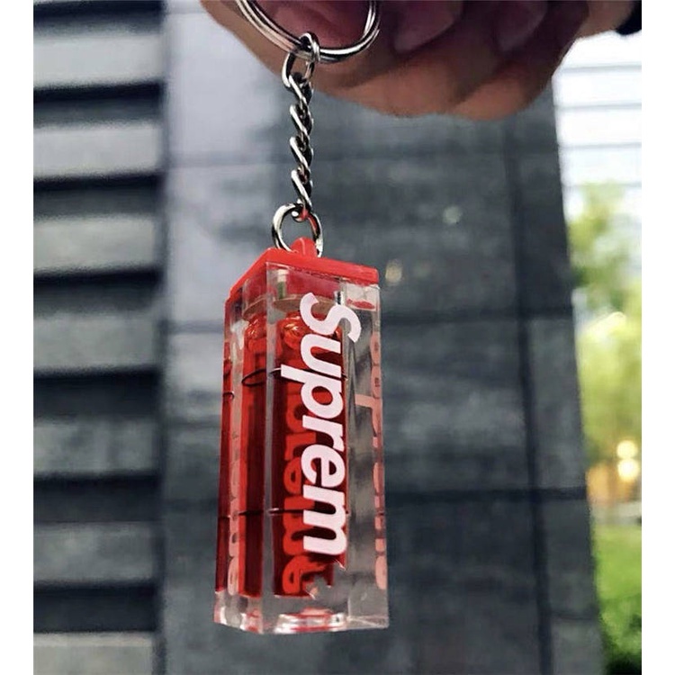 Móc Khóa Hình Logo Supreme 18fw