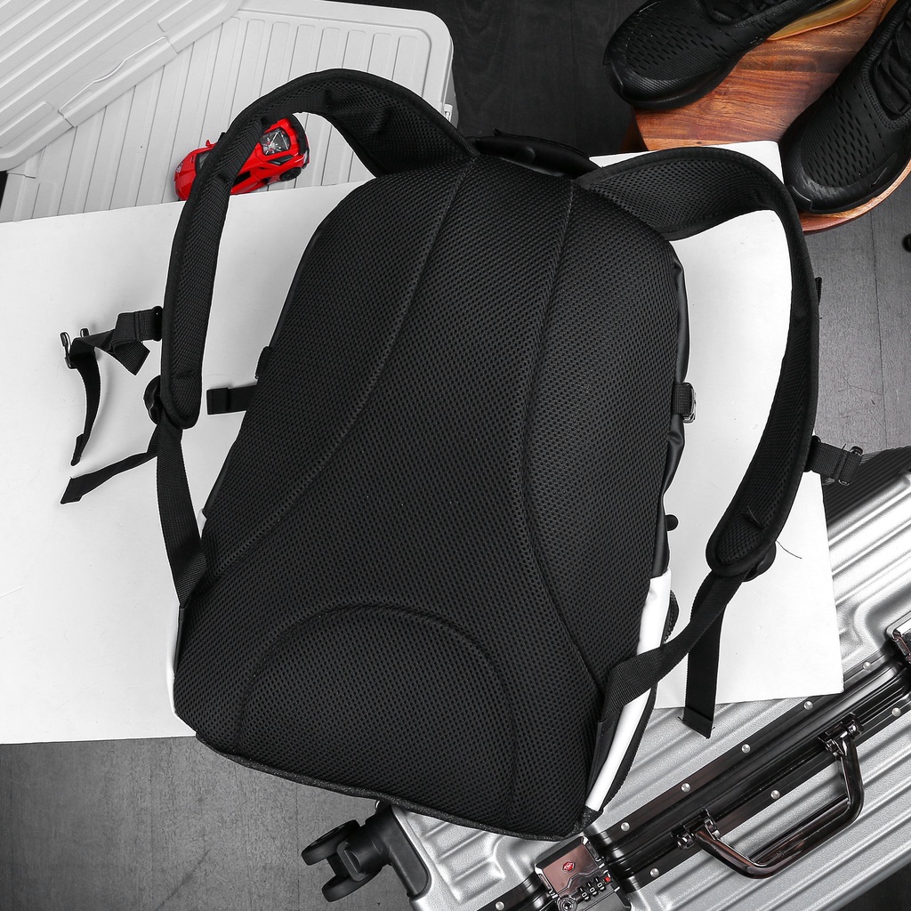 Balo Supdry Mono Tarp Đựng Laptop 15.6 Inch Chống Sốc Chống Nước Tuyệt Đối Nhiều Ngăn Bảo Hành Trọn Đời